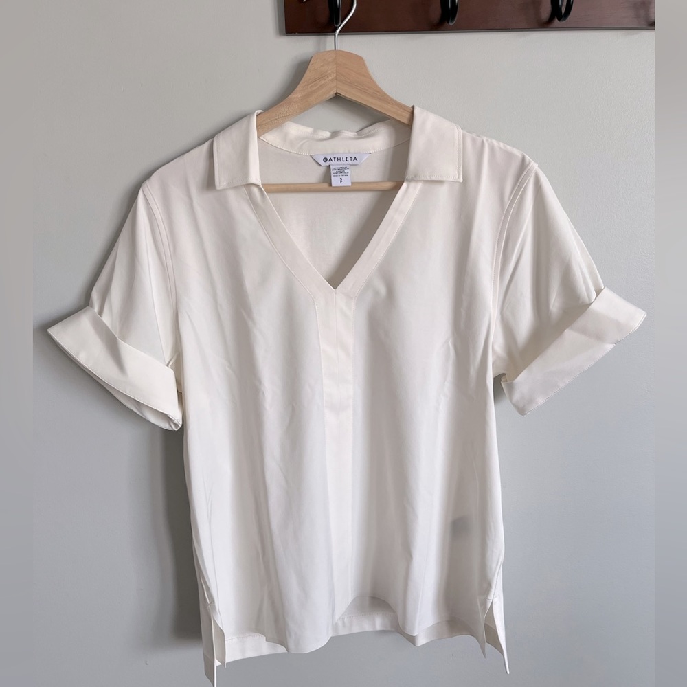 Athleta Northbound Top. Size Small.